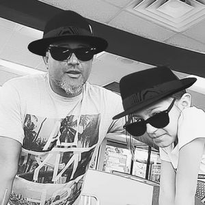 Meet your Posher, Manuel